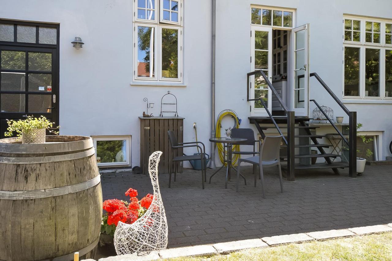 Sweethome Guesthouse Esbjerg Exterior foto