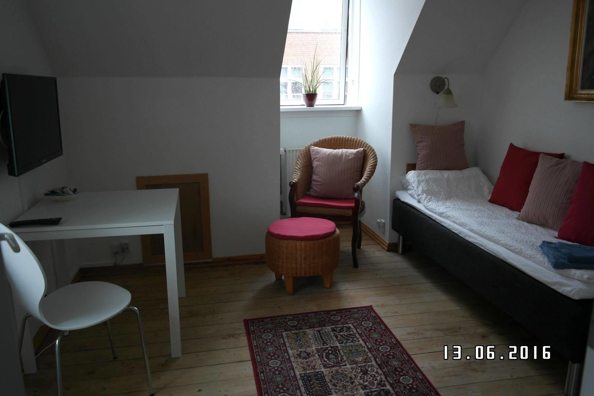 Sweethome Guesthouse Esbjerg Exterior foto