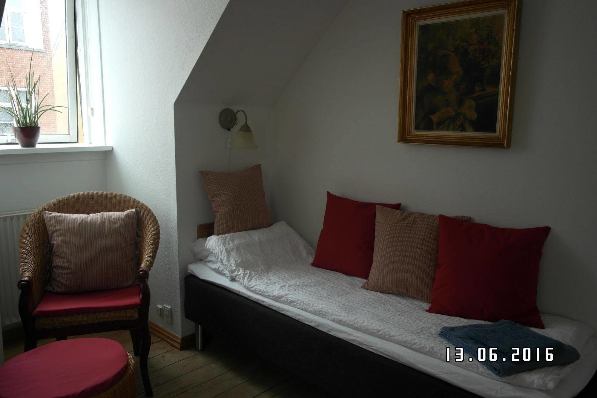 Sweethome Guesthouse Esbjerg Exterior foto
