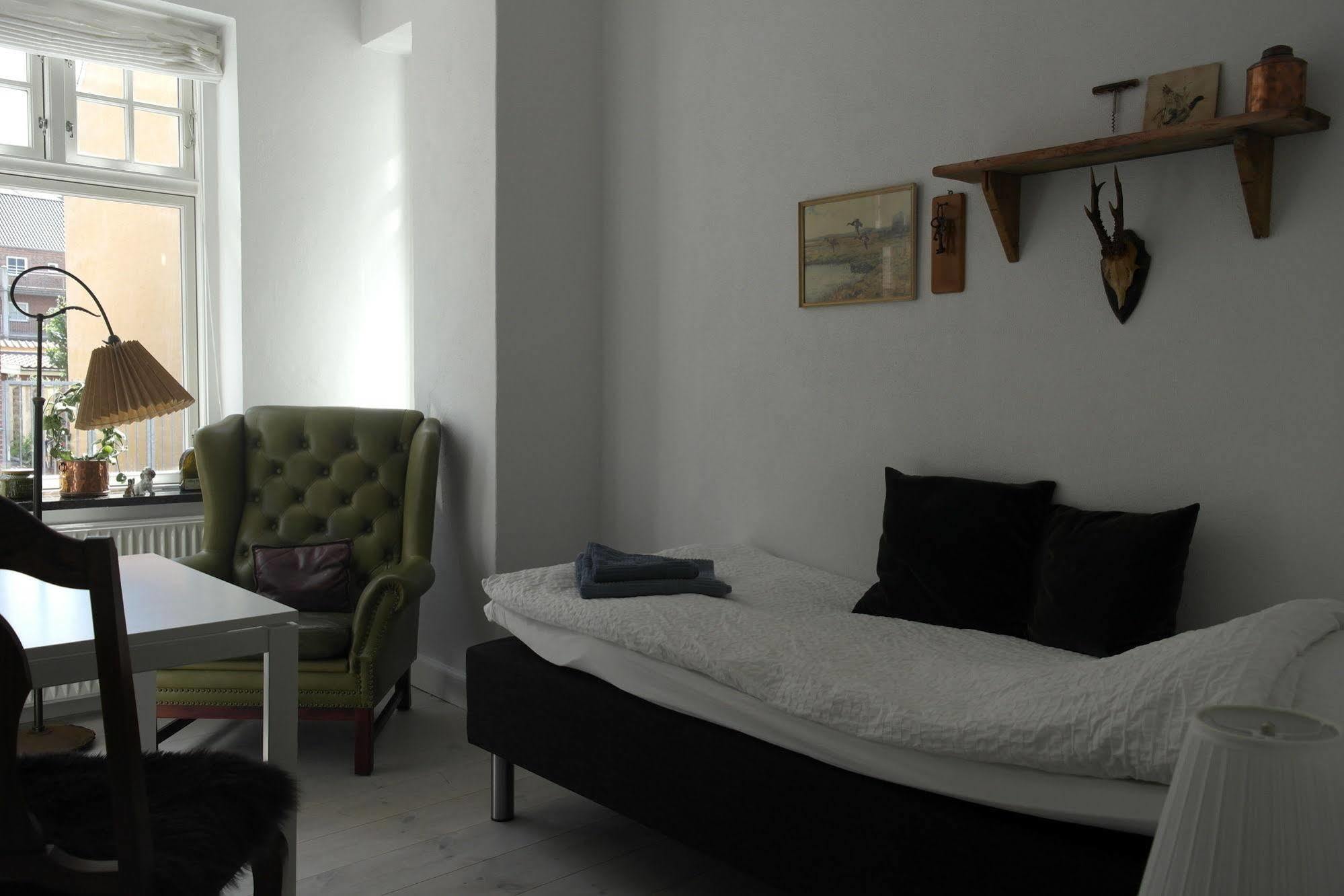 Sweethome Guesthouse Esbjerg Exterior foto